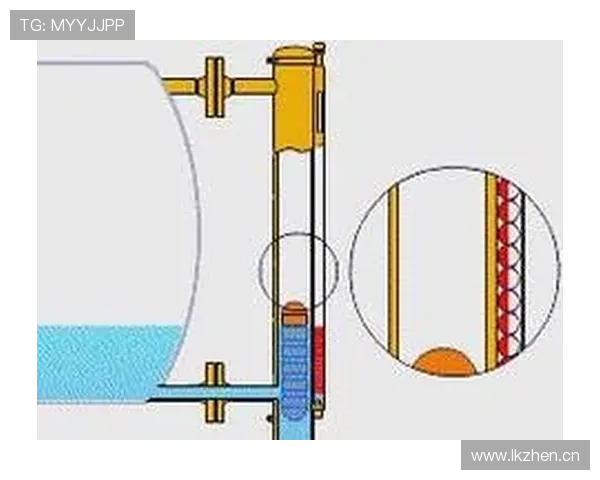 故意触球和折射判罚标准有何不同？规则如何精准区分？