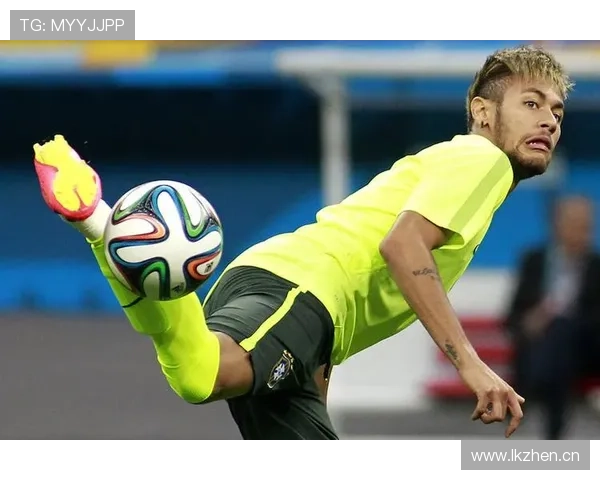 內馬爾居然天天這麼奢侈，家裡像皇宮還這麼愛秀新鞋，平常人真的受不了